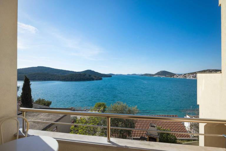 Apartment  Tisno