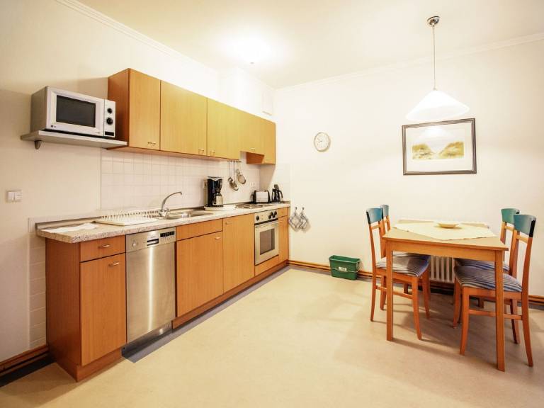 Komfort Ferienwohnung mit 1 Schlafzimmer und Balkon im Obergeschoss — photo 2