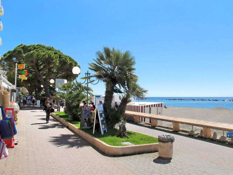 Apartment Diano Marina