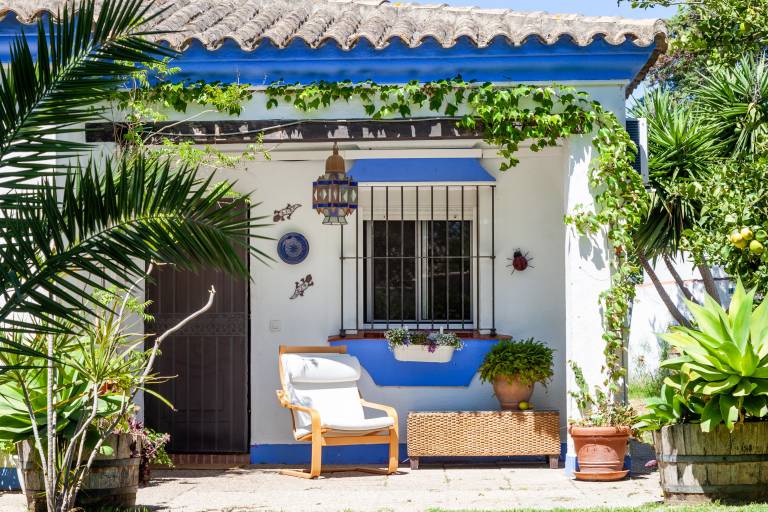 Family-friendly vacation home with terrace, private pool & BBQ | Good for workation | Pets allowed — photo 5