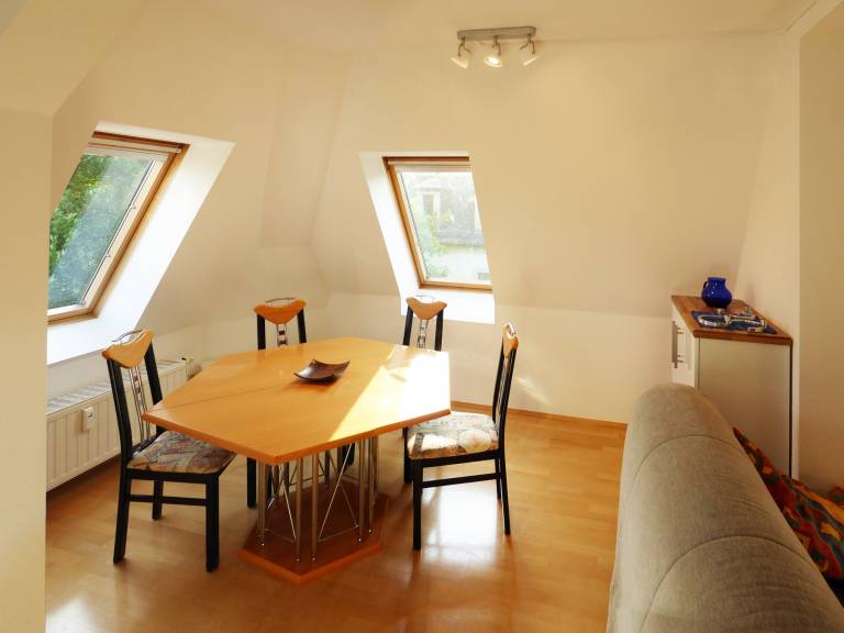 Apartment with garden | Garden view — photo 5