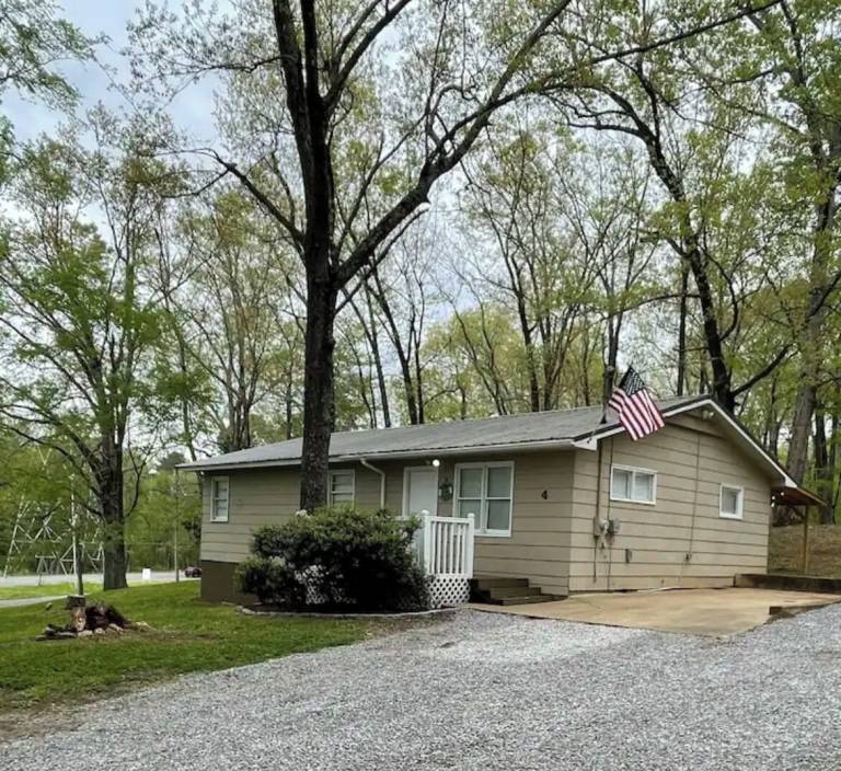 Cabin Scottsboro
