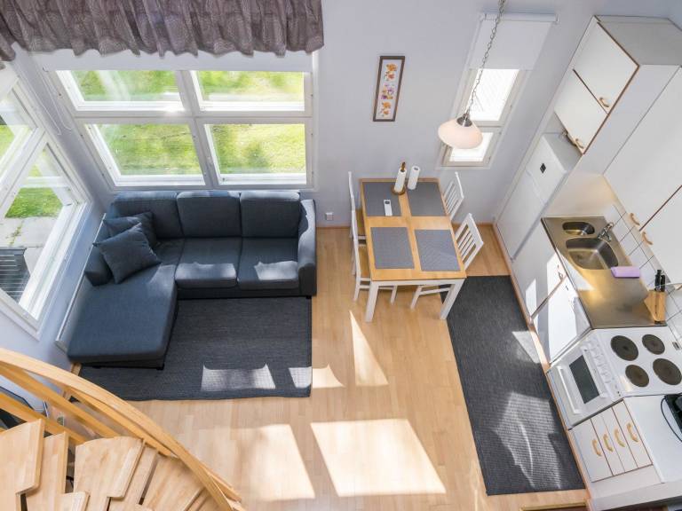 Vacation home with sauna & patio | Nature view — photo 2