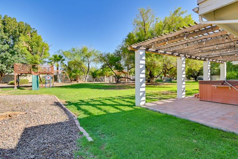 Private Paradise Valley Oasis Hot Tub Large Yard