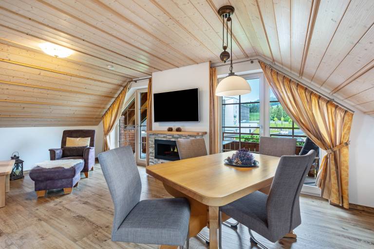 Fully equipped apartment with garden, patio & sauna | Mountain view | Next to the ski | Pets allowed — photo 3