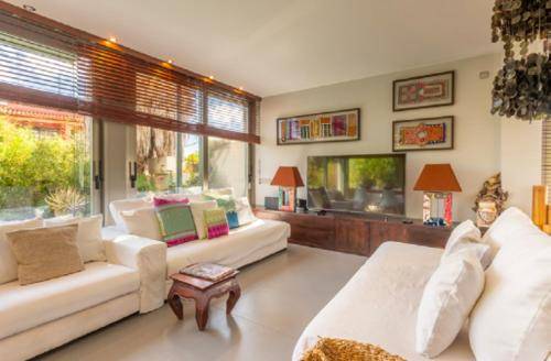 Villa  Talamanca