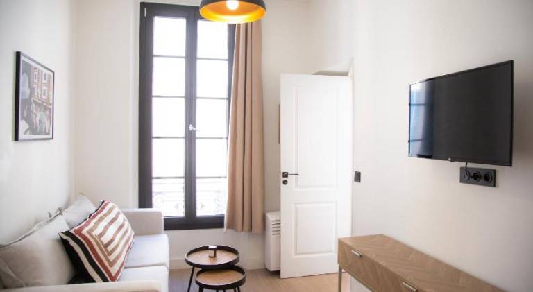 Rental apartment with 1 room for 2 persons in Biot