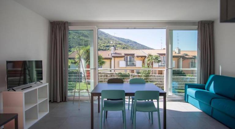 Rental apartment with garden, terrace & private pool — photo 2