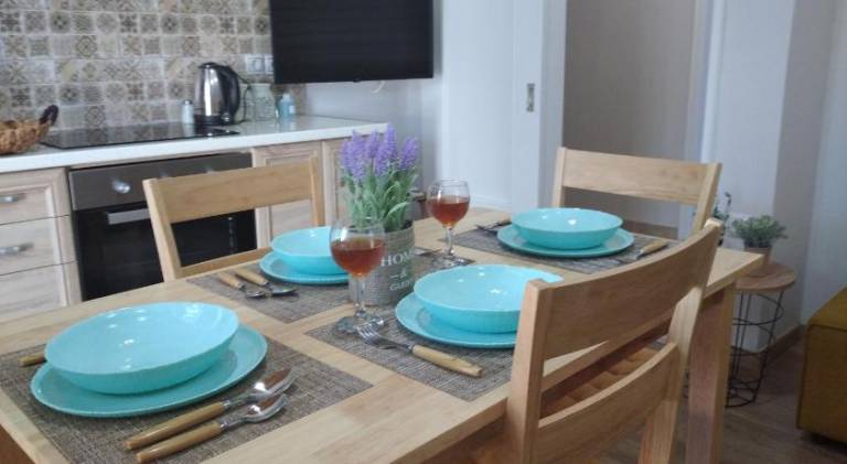Lovely house with patio, yard & BBQ | Pets are welcome — photo 5