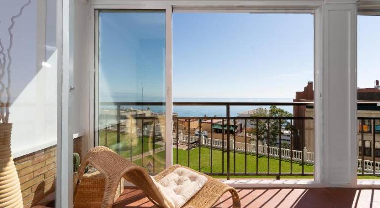 Holiday apartment with pool in Torremolinos