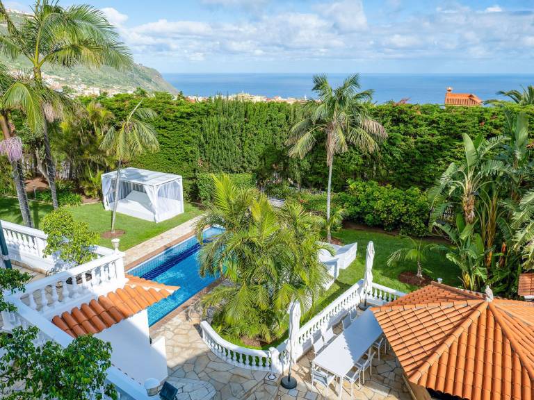 Ferienhaus in Los Realejos f&uuml;r max. 17 Personen am Atlantik