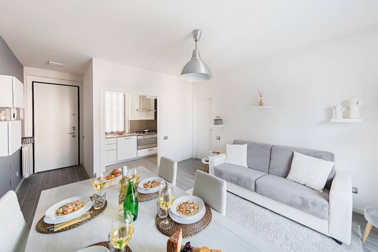 Holiday apartment with pool & patio — photo 2