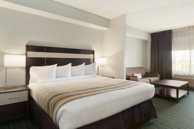 SureStay Plus Hotel by Best Western Vero Beach — photo 2