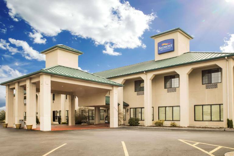 Baymont by Wyndham Johnson City in Johnson City, TN
