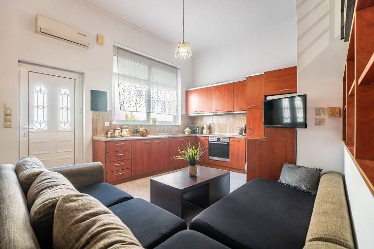 Apartment 'Rafaela's House' with Shared Pool, Wi-Fi and Air Conditioning — photo 4