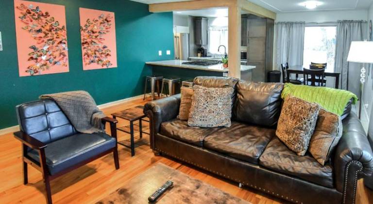 House | Good for workation | Pets are welcome in Englewood, CO