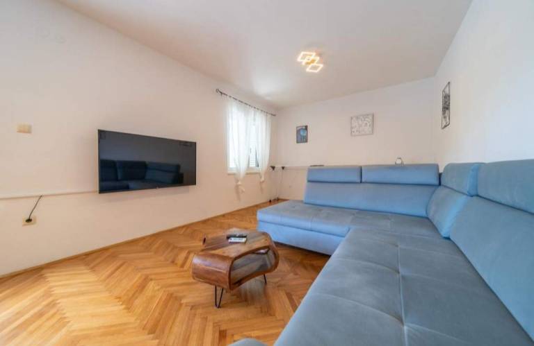 Fully equipped beautiful house with patio | Pets are welcome — photo 4