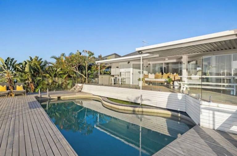 House Burleigh Heads
