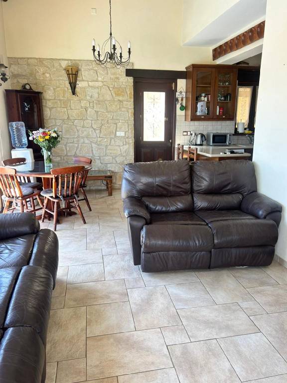 Nice villa with barbecue, pool & garden | Suitable for remote work | Dogs allowed — photo 2