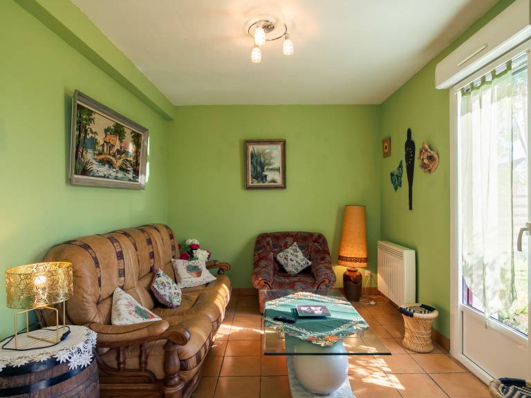 Fully equipped beautiful vacation home with BBQ, patio & garden | Sea view | Close to the beach | Pet-friendly — photo 3