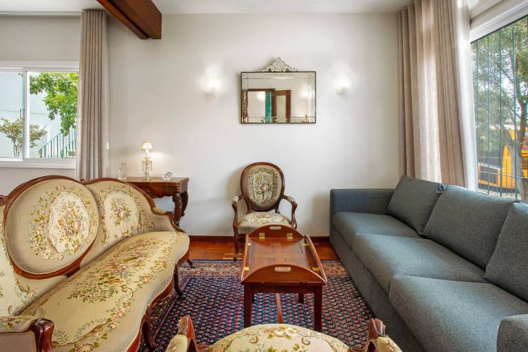 Villa 'Casa Caminho Do Palheiro' with Sea View, Private Terrace and Wi-Fi in Funchal