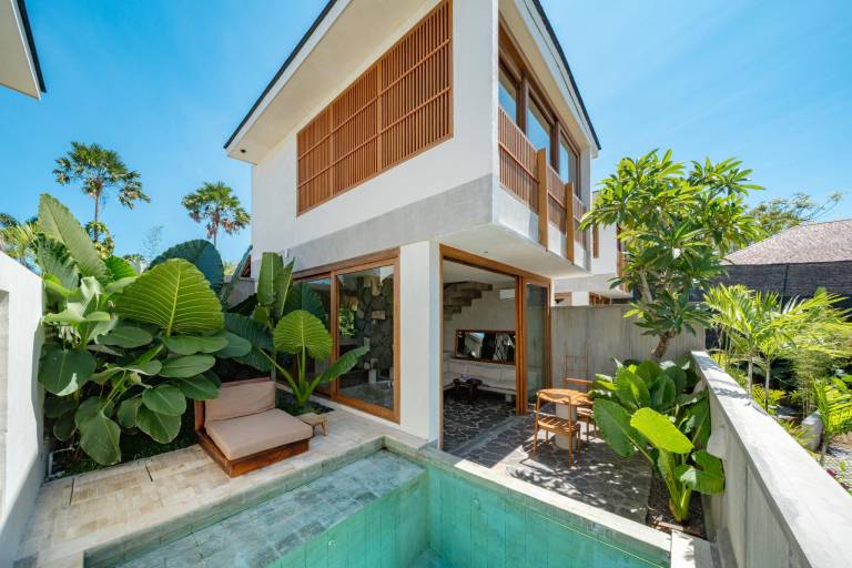 Villa with yard in Ceningan Island