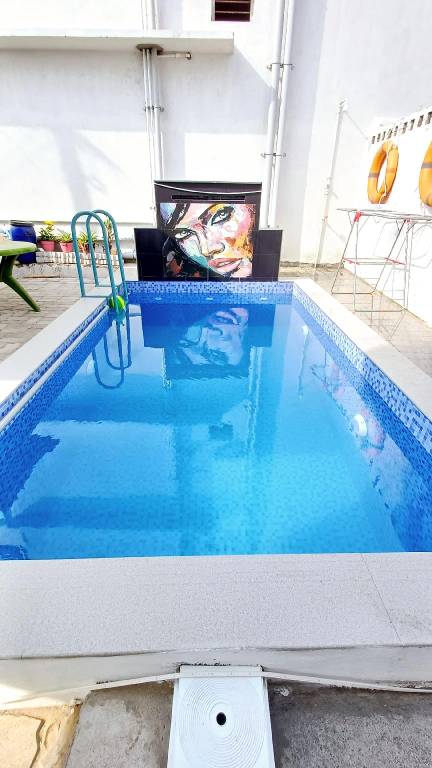 1500 m² Villa