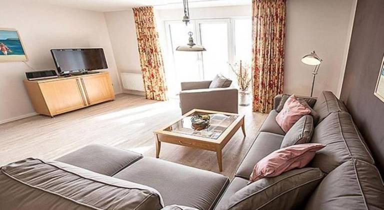 House with 3 rooms for 7 persons in Breege
