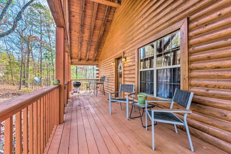 Pet-Friendly Cabot Cabin w/ Fenced Yard! — photo 3