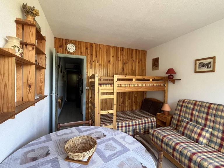 Resort center, 6th floor, parking, 21m², Villard de Lans in Villard-de-Lans