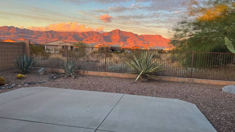 House Gold Canyon