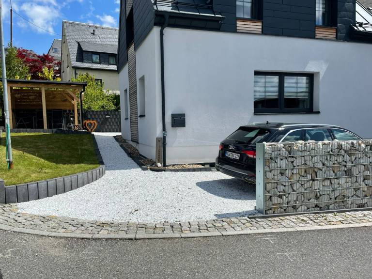 House with barbecue, yard & terrace — photo 3
