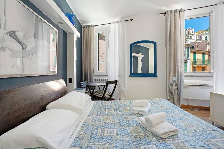 Apartment with patio & fast internet | City view in Vernazza