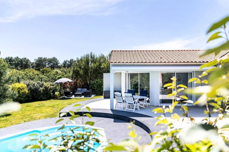 Residence Oasis Les Jardins - Villa Acacia 6 people with swimming pool — photo 2