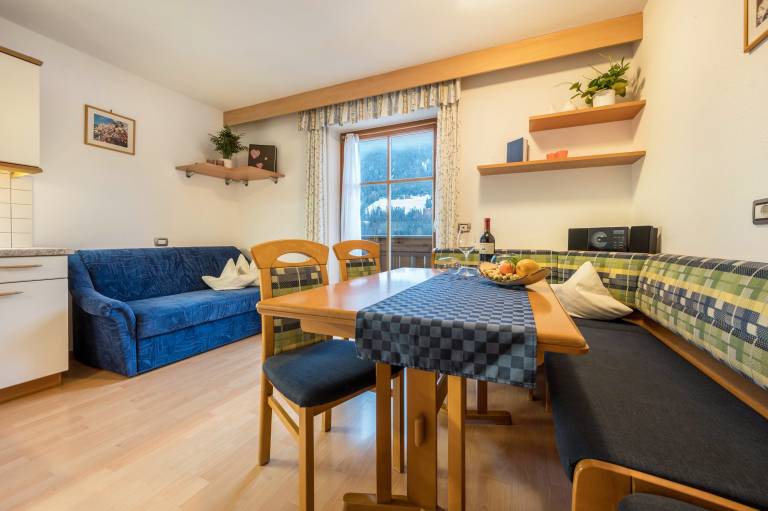 Apartment "Niederkoflhof Durreck" with Mountain View, Balcony & Wi-Fi in Valle Aurina