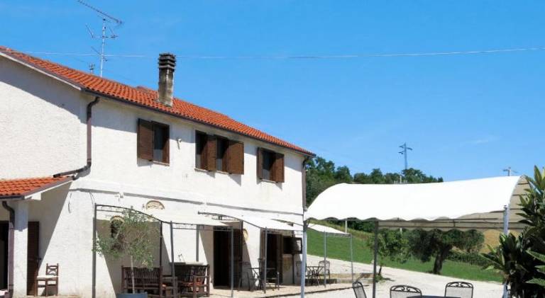 Wonderful holiday apartment with hot tub & pool | Pets allowed in Roseto degli Abruzzi