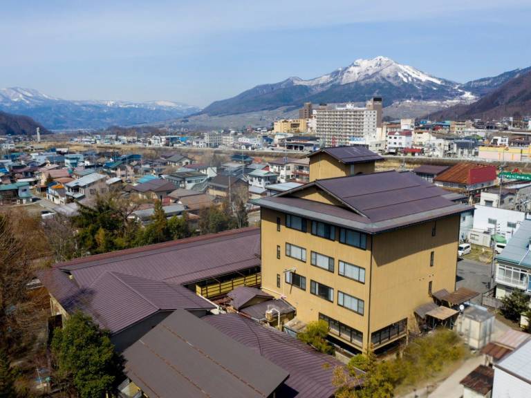 Hotel Housei in Yamanouchi