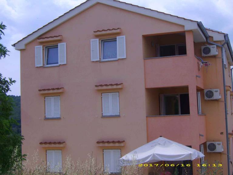 Holiday apartment with air conditioning — photo 2