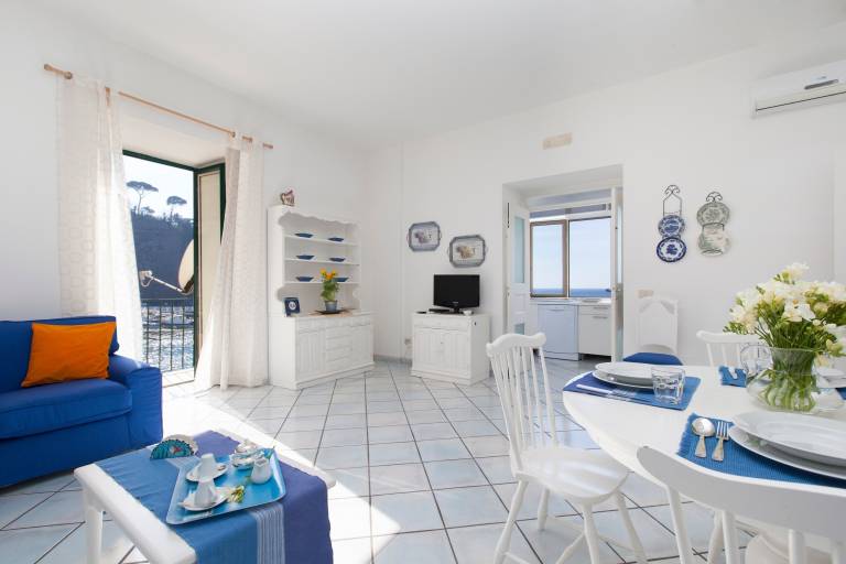 House with fast internet | Sea view — photo 2