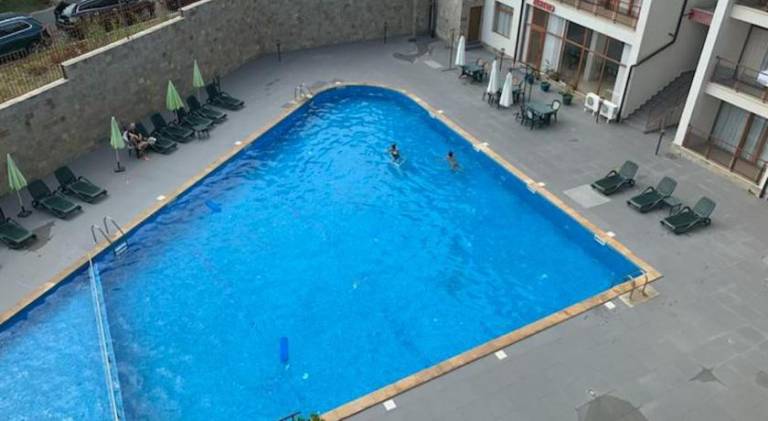 Holiday apartment with yard, private pool & terrace — photo 5