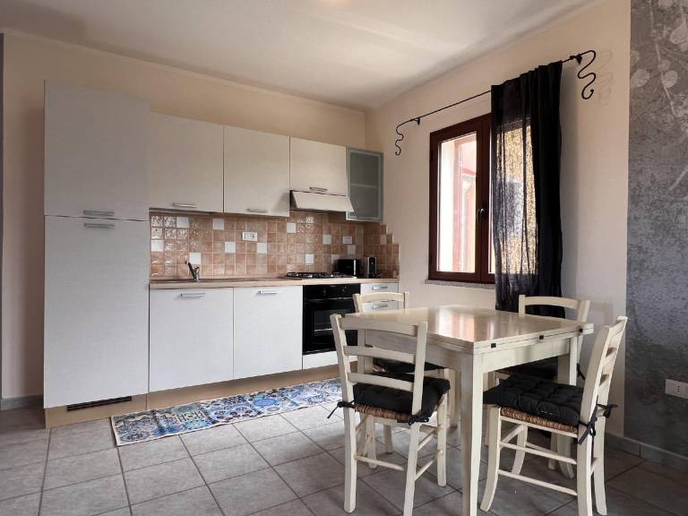 Apartment with 2 rooms for 5 persons — photo 3