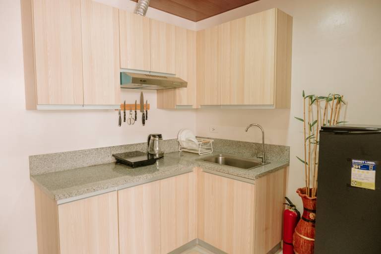 Apartment with pool — photo 5