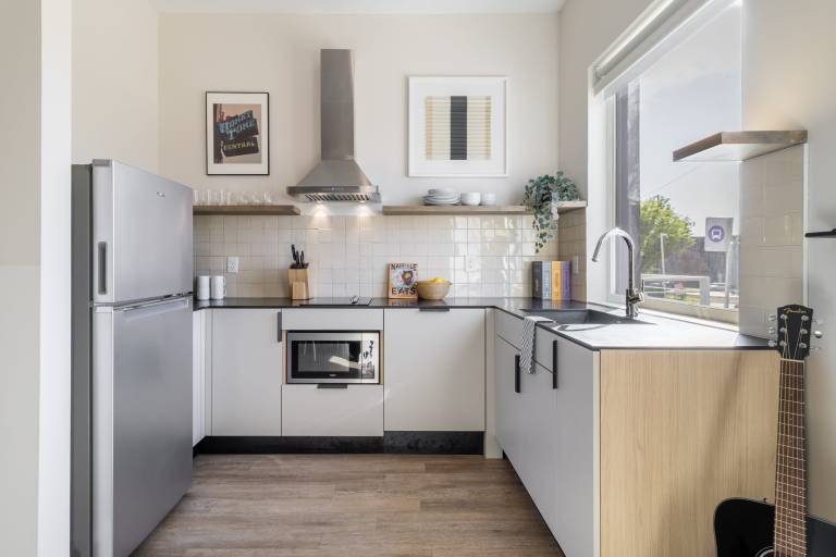 The Conway Ensemble Escape in DT Nash 5 Bdrs