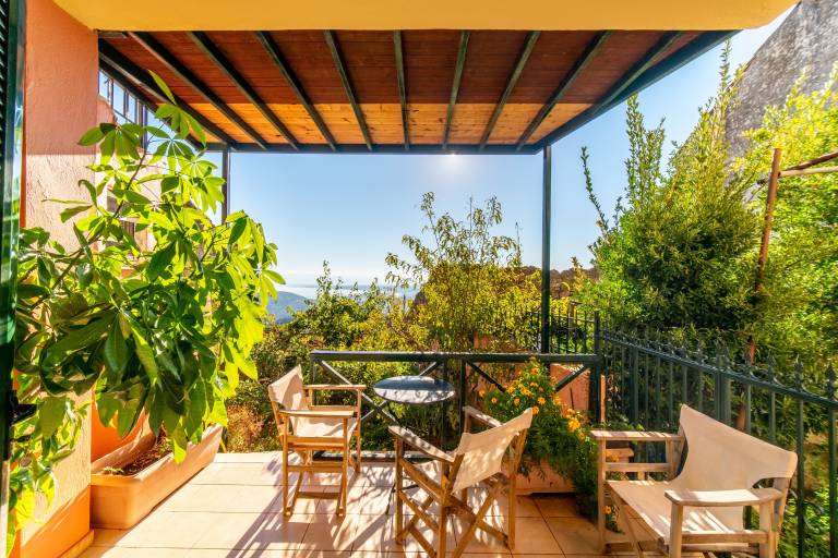 Holiday Home "Balis Panorama" with Sea View, Balcony, Garden & Wi-Fi — photo 3