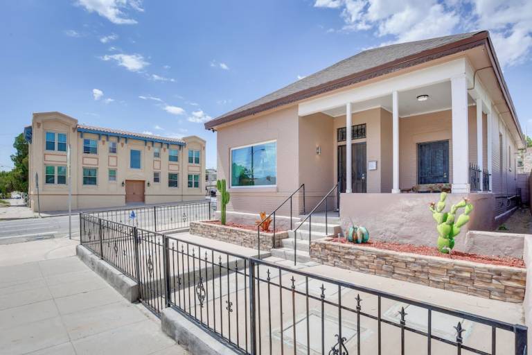 Cottage El Paso High