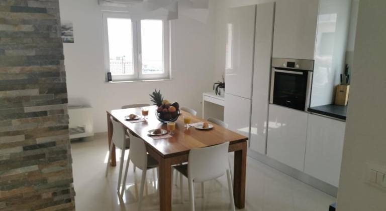 Rental apartment with terrace — photo 5