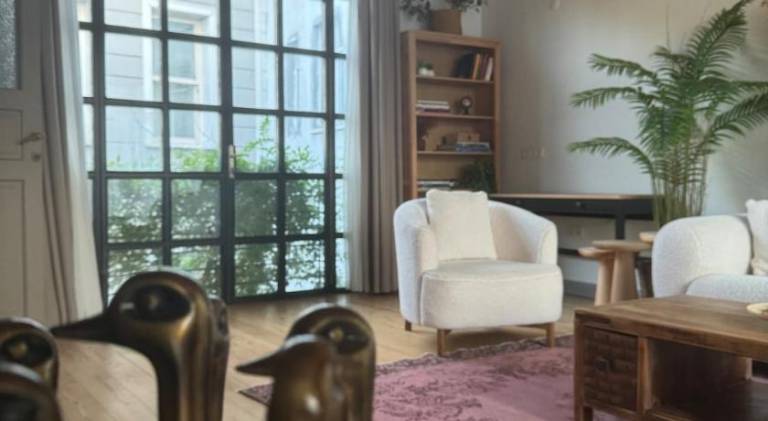 Spacious holiday apartment with terrace | Suitable for remote work | Dogs allowed in Marmara
