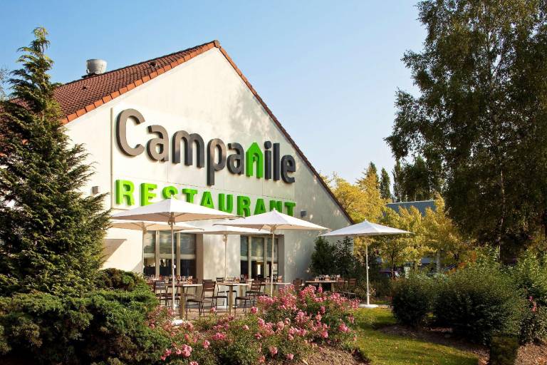 Campanile Valenciennes Ouest - Petite Foret in Valenciennes