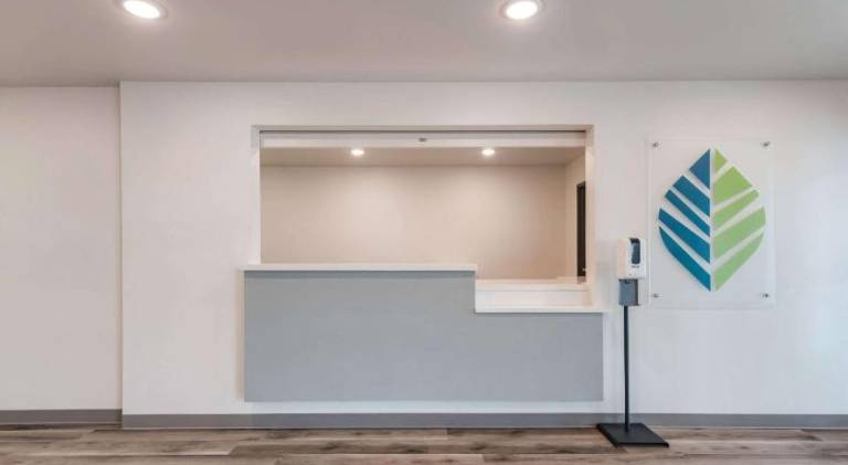 WoodSpring Suites Tri-Cities Richland — photo 4