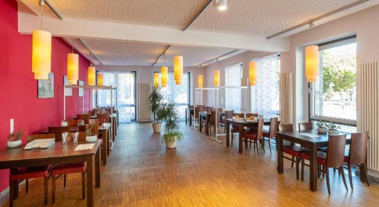 Hotel NeuHaus — photo 2